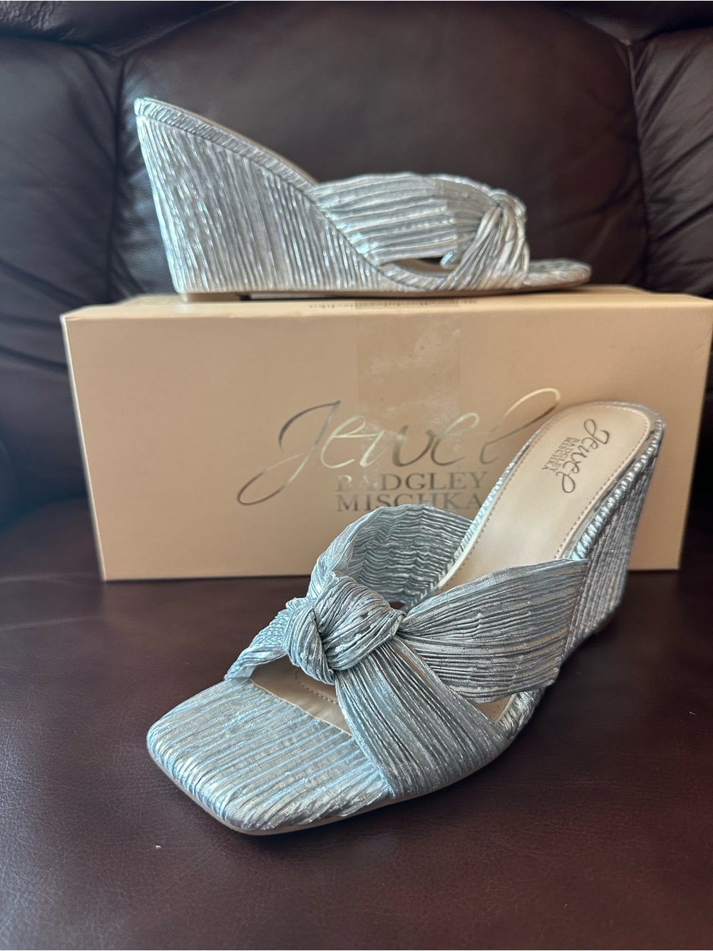 Jewel Badgley Mischka Metallic Silver Knotted Wedge Sandals